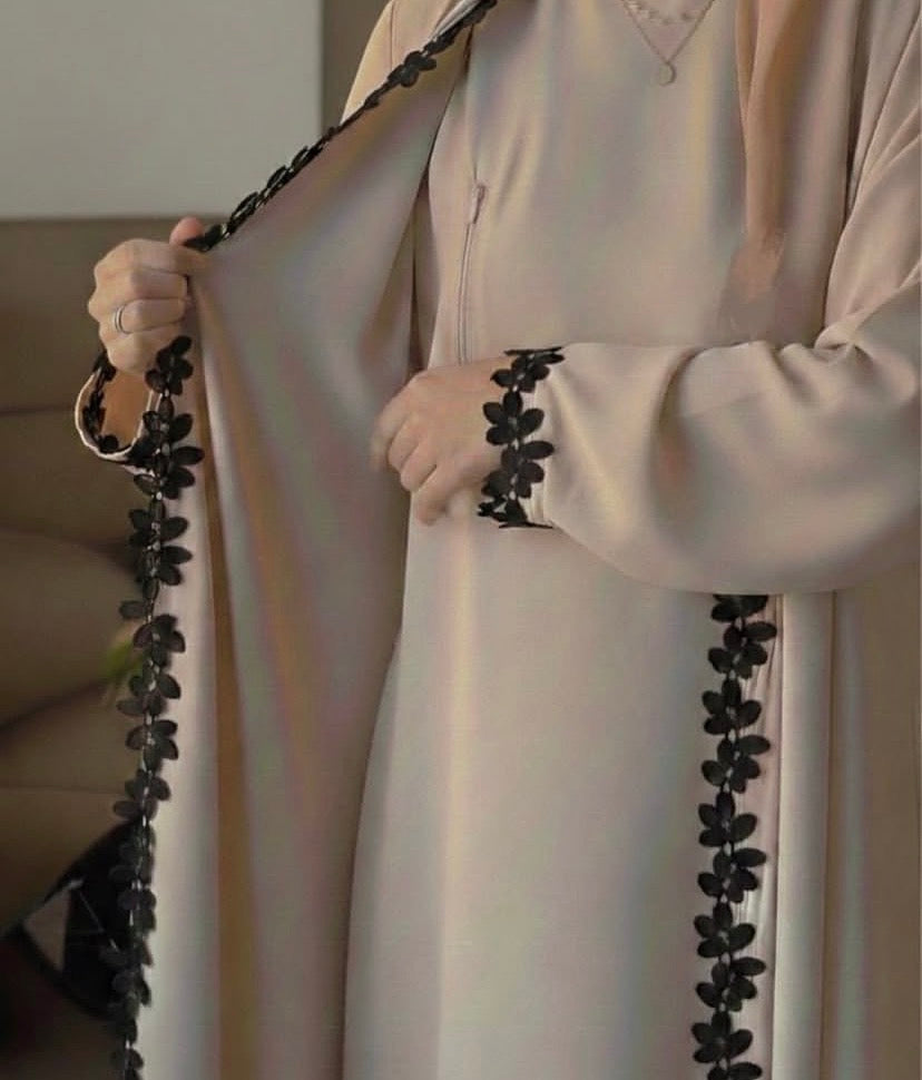Effortless Grace Meets Motherhood: Two-in-One Nursing Layered Abaya